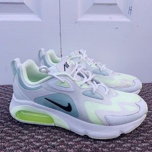 Nike Air Max 200